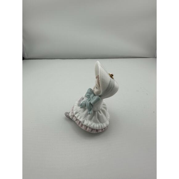Vintage LLADRO #06263 Porcelain " Little Doll" Ornament 1995 Boxed Retired - Picture 6 of 10